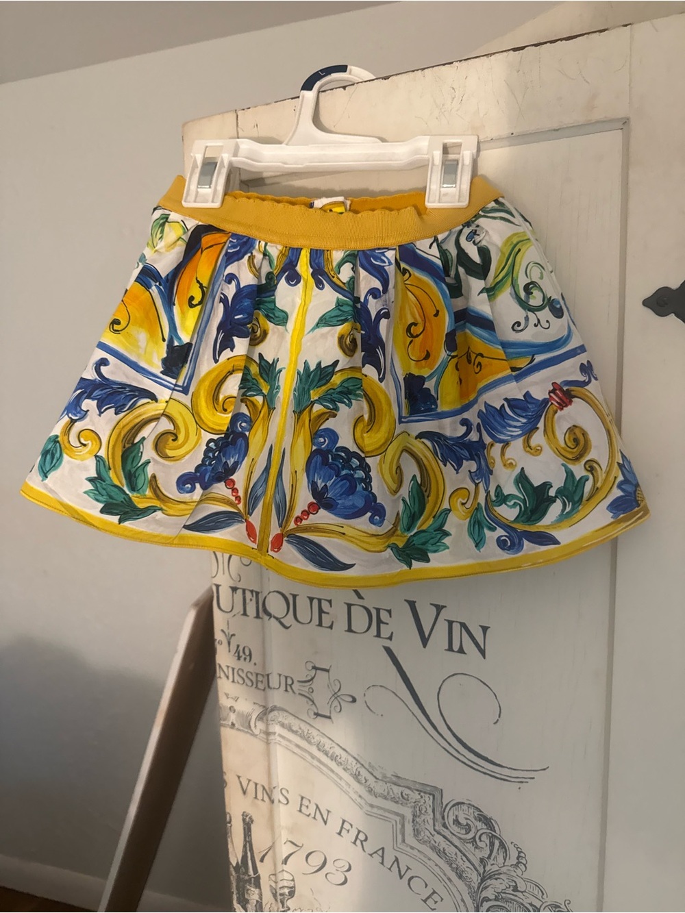 NWOT Authentic Dolce and Gabbana Baby Majolica Mini Skirt
